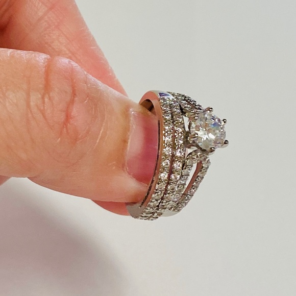 925 Sterling Silver CZ Two Piece Bridal Ring Set - Picture 9 of 10